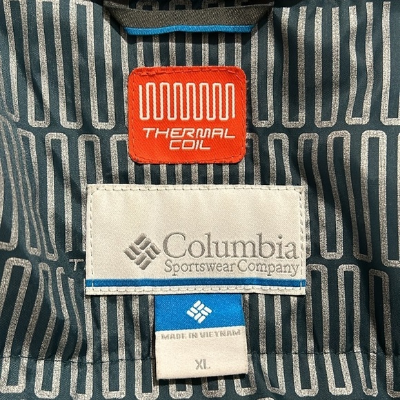 Columbia Winterswept Hooded Jacket Coat with Thermal Coil Lining - Size XL - Picture 8 of 13